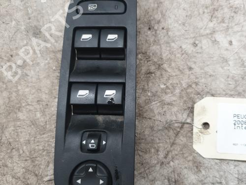Left front window switch PEUGEOT 2008 II (UD_, US_, UY_, UJ_, UR_, UC_) 1.5 BlueHDI 110 (UDYHSK) | BP29460333I27 