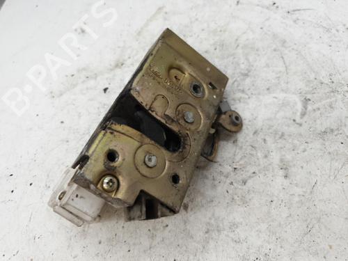 Højre fortil lås FORD FIESTA III (GFJ) 1.8 D (60 hp) 22875305