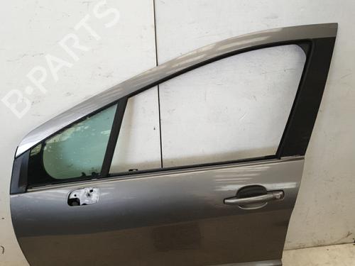 Used Left front door PEUGEOT 308 SW I (4E_, 4H_) 1.6 HDi (109 hp) 22880695