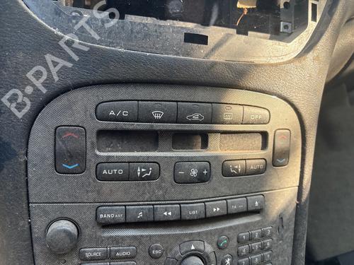Used Climate control Climate control PEUGEOT 607 (9D, 9U) 2.0 HDI (136 hp) 39696498 39696498