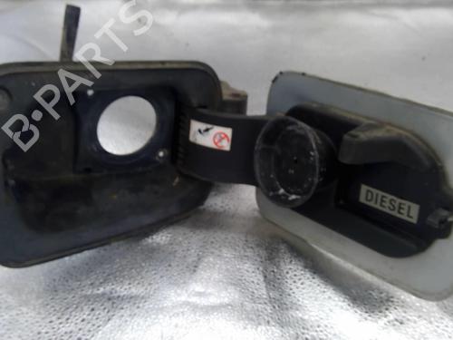 Used Fuel flap RENAULT MEGANE II (BM0/1_, CM0/1_) 1.5 dCi (BM0F, BM0T, BM2B, CM0F, CM0T) (82 hp) 22881747