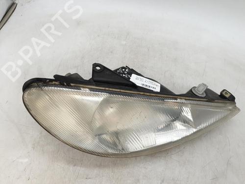Lyskaster høyre PEUGEOT 206 Hatchback (2A/C) 2.0 HDI 90 (90 hp) 22880077