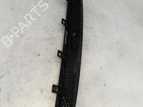 Used Grille FORD ESCORT VI (GAL, AAL, ABL) 1.6 i 16V (88 hp) 24421040