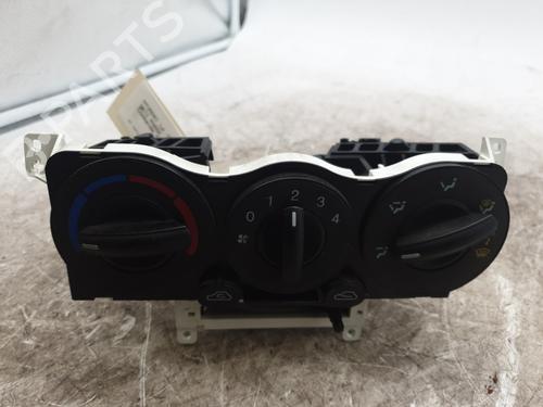 Used Climate control Climate control HYUNDAI GETZ (TB) 1.5 CRDi (82 hp) 32024427 32024427