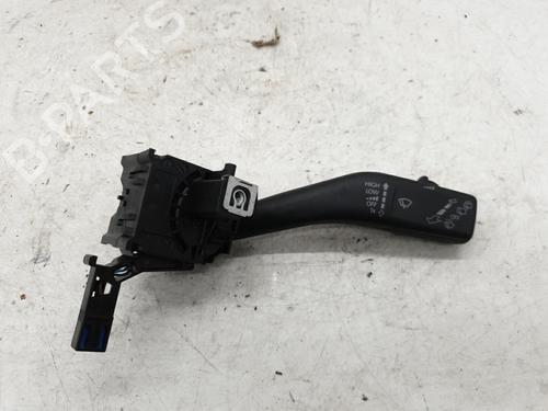 Used Steering column stalk Steering column stalk VW GOLF V (1K1) 1.9 TDI (105 hp) 22884414 22884414