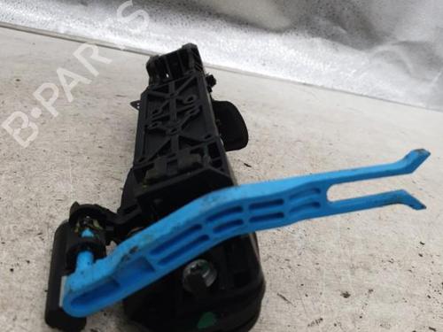 Used Rear left exterior door handle TOYOTA YARIS (_P13_) 1.0 (KSP130_, KSP130) (69 hp) 25843114