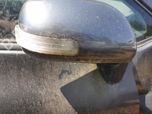 Used Right mirror Right mirror 37588108 37588108