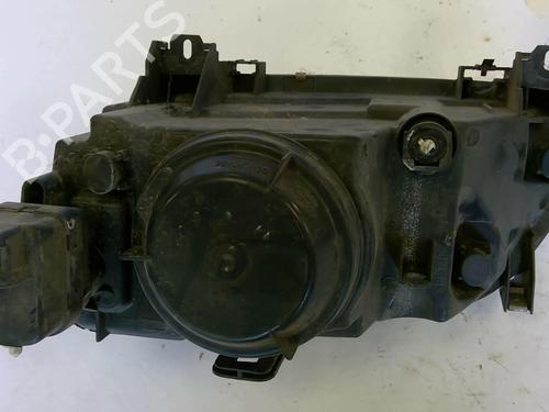 Used Right headlight Right headlight RENAULT MEGANE Scenic (JA0/1_) 1.9 dTi (JA0N) (98 hp) 22881028 22881028