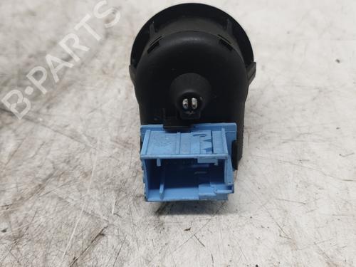 mirror-switch-peugeot-1007-km_-2005-23832484 main image