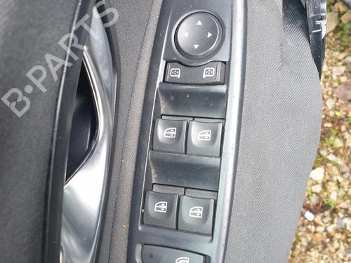Used Left front window switch Left front window switch RENAULT MEGANE III Hatchback (BZ0/1_, B3_) 2.0 dCi (BZ0L) (160 hp) 32373038 32373038