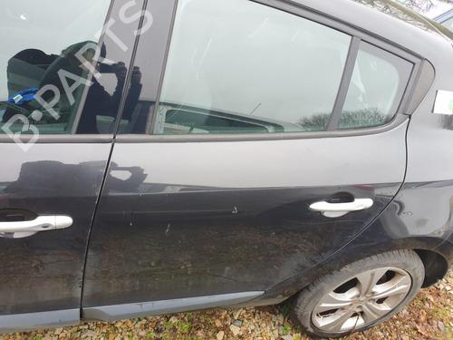 Dør venstre bak RENAULT MEGANE III Hatchback (BZ0/1_, B3_) 2.0 dCi (BZ0L) (160 hp) 32373022