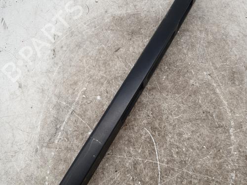 Used Tailgate trim Tailgate trim FORD FIESTA V (JH_, JD_) 1.3 (69 hp) 33653176 33653176