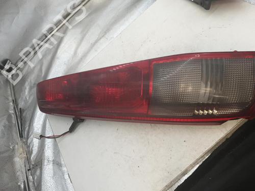 Used Right taillight NISSAN X-TRAIL I (T30) 2.2 Di 4x4 (114 hp) 22875727