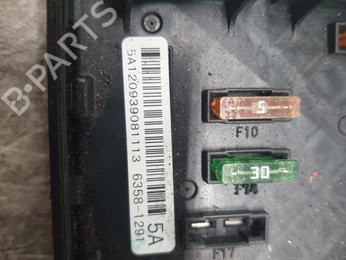 Fuse box VW TIGUAN (5N_) 2.0 TDI 4motion | BP28515609E1 - Image 2