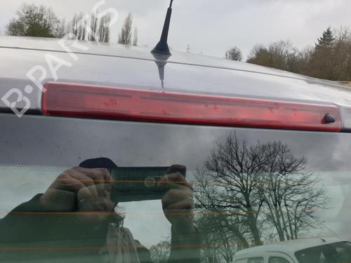 Third brake light RENAULT SCÉNIC II (JM0/1_) 1.9 dCi (JM0G, JM12, JM1G, JM2C) | BP32003277L11