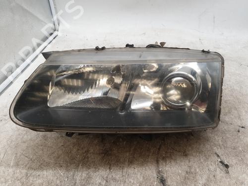 Used Left headlight RENAULT SAFRANE II (B54_) 2.2 dT (B54G) (113 hp) 28036331