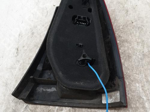 Used Left taillight Left taillight DACIA LOGAN (LS_) 1.4 (LS0A, LS0C, LS0E, LS0G) (75 hp) 33571379 33571379