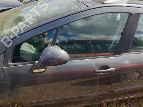 Used Left front door PEUGEOT 308 SW I (4E_, 4H_) 1.6 HDi (109 hp) 28357805