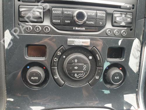 Used Radio PEUGEOT 3008 I MPV (0U_) 1.6 HDi (112 hp) 33000115