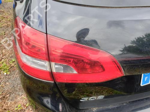 Used Left tailgate light Left tailgate light PEUGEOT 308 SW II (LC_, LJ_, LR_, LX_, L4_) 1.6 BlueHDi 120 (120 hp) 27818668 27818668