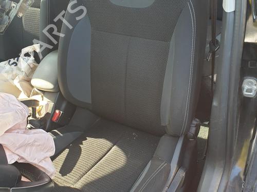 Left front seat CITROËN C4 II (NC_) 1.6 BlueHDi 120 | BP29430006C15 
