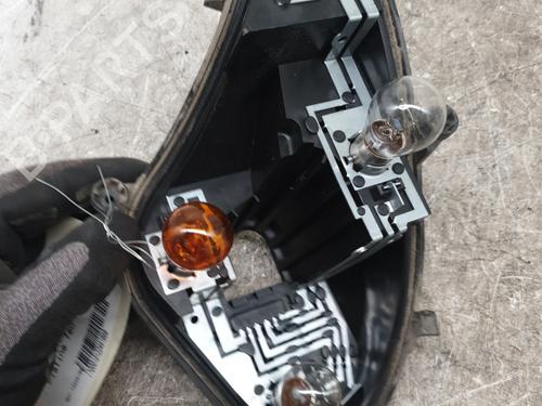 Lamp holder CITROËN C4 II (NC_) 1.6 HDi 90 | BP33000074L10 - Image 2