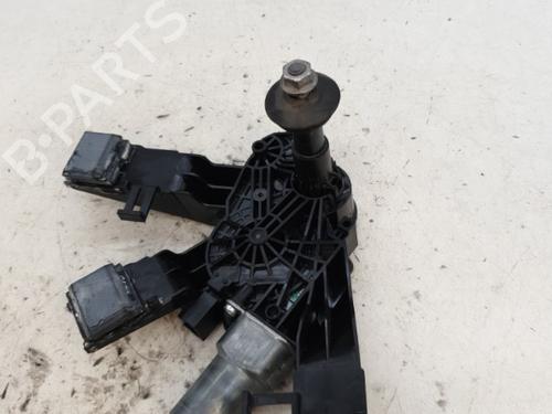 rear-wiper-motor-citroen-c4-grand-picasso-ii-da_-de_-20-bluehdi-150-9819523180-2013-22874551 main image