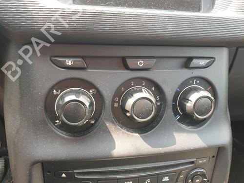 Used Climate control CITROËN C3 II (SC_) 1.4 HDi 70 (SC8HZC, SC8HR0, SC8HP4) (68 hp) 30411913