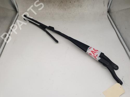 Used Front windshield wiper arm Front windshield wiper arm PEUGEOT 208 II (UB_, UP_, UW_, UJ_) 1.2 PureTech 100 (101 hp) 34395448 34395448