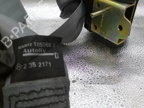 Used Rear right seatbelt Rear right seatbelt RENAULT TWINGO I (C06_) 1.2 16V (C06C, C06D, C06K) (75 hp) 24421458 24421458
