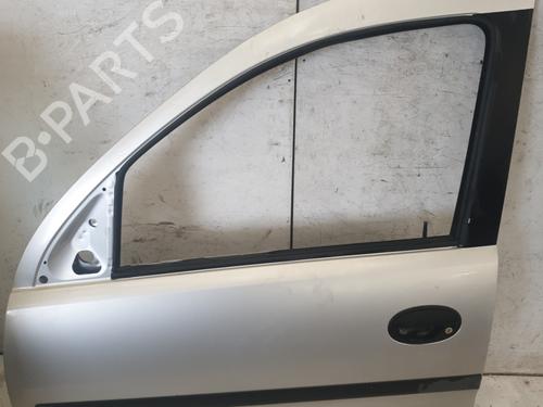 Used Left front door Left front door OPEL COMBO Tour 1.7 CDTI 16V (101 hp) 34570213 34570213