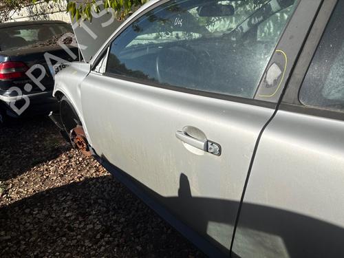 left-front-door-volvo-c30-533-2006-2007-2008-2009-2010-2011-2012-2013-39257327 main image