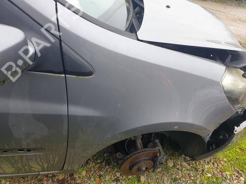 Used Right front fenders RENAULT CLIO III (BR0/1, CR0/1) 1.5 dCi (C/BR0G, C/BR1G) (68 hp) 32349114