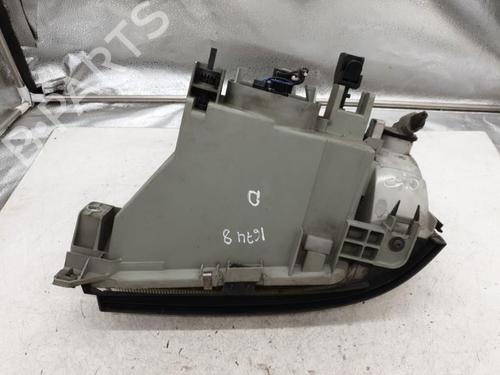 Used Right headlight RENAULT CLIO I (B/C57_, 5/357_) 1.1 (46 hp) 22878056