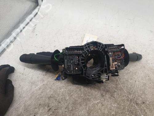 steering-column-stalk-renault-laguna-ii-bg01_-2001-2002-2003-2004-2005-2006-2007-34108168 main image