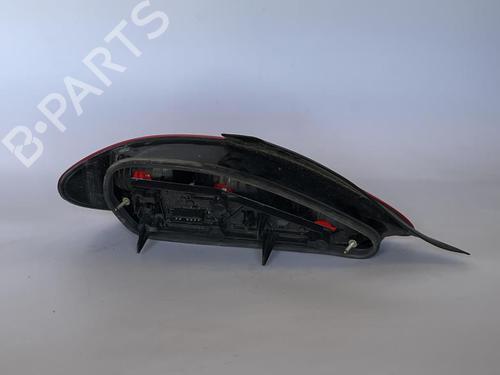 Høyre baklys Høyre baklys PEUGEOT 406 Coupe (8C) 2.2 HDI (133 hp) 22873396 22873396