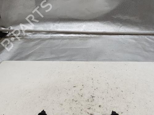 third-brake-light-citroen-c4-grand-picasso-ii-da_-de_-20-bluehdi-150-6351lx-2013-22874550 main image