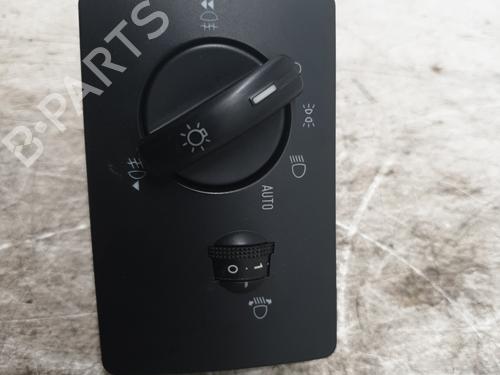 Used Headlight switch FORD FIESTA V (JH_, JD_) 1.4 TDCi (68 hp) 25841997