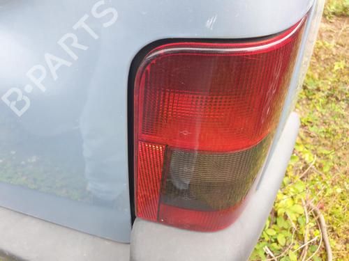 Høyre baklys PEUGEOT PARTNER MPV (5_, G_) 1.9 D (69 hp) 28120450