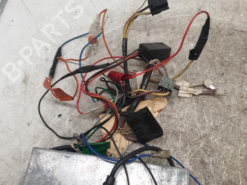 Used Other Other RENAULT 25 (B29_) 2.0 (B297) (101 hp) 33211816 33211816