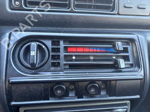 Used Climate control Climate control FORD FIESTA III (GFJ) 1.8 D (60 hp) 40529717 40529717