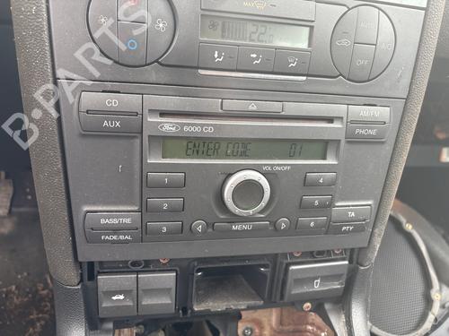 Used Radio Radio 39178813 39178813