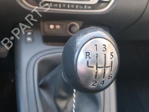 Used Shift knob RENAULT SCÉNIC III (JZ0/1_) 1.5 dCi (110 hp) 30492287