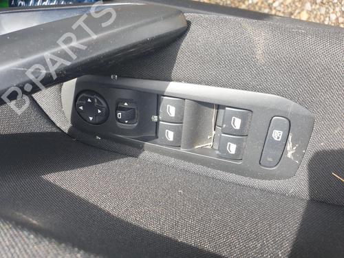 Used Left front window switch PEUGEOT 308 II (LB_, LP_, LW_, LH_, L3_) 1.5 BlueHDI 100 (102 hp) 28429361
