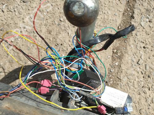 tow-ballmechanism-citroen-c3-pluriel-hb_-2003-24423170 main image