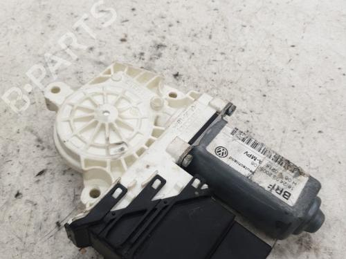 Right rear window motor VW TOURAN (1T1, 1T2) 2.0 TDI 16V | BP22873909E22 
