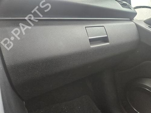 Used Glove box Glove box MERCEDES-BENZ B-CLASS Sports Tourer (W245) B 180 CDI (245.207) (109 hp) 30546424 30546424