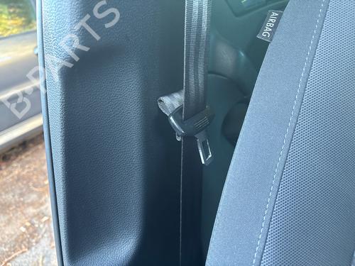 Used Front right seatbelt Front right seatbelt 39424268 39424268