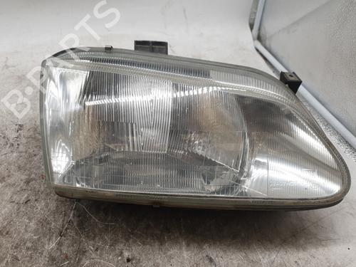 Used Right headlight RENAULT MEGANE I (BA0/1_) 1.9 dTi (BA1U) (80 hp) 28908659