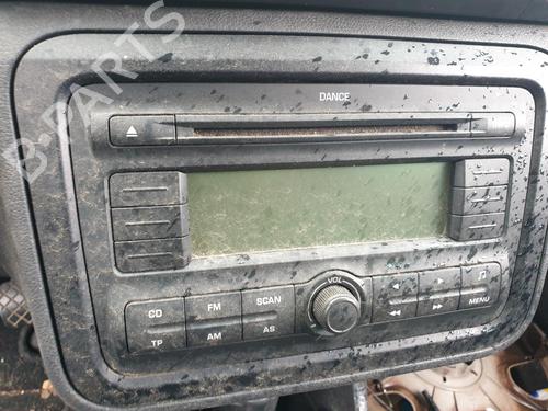 Used Radio Radio SKODA ROOMSTER (5J7) 1.4 TDI (80 hp) 28479275 28479275